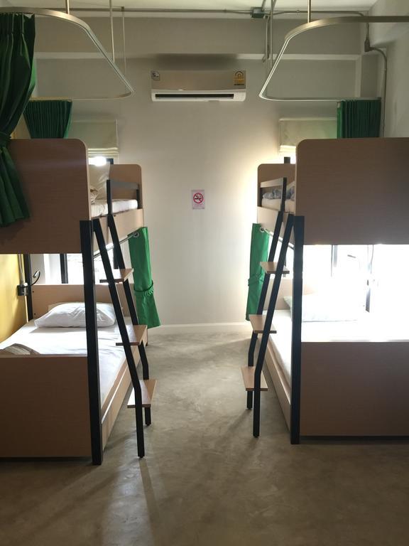 Bed@Town Hostel Bangkok Kamer foto